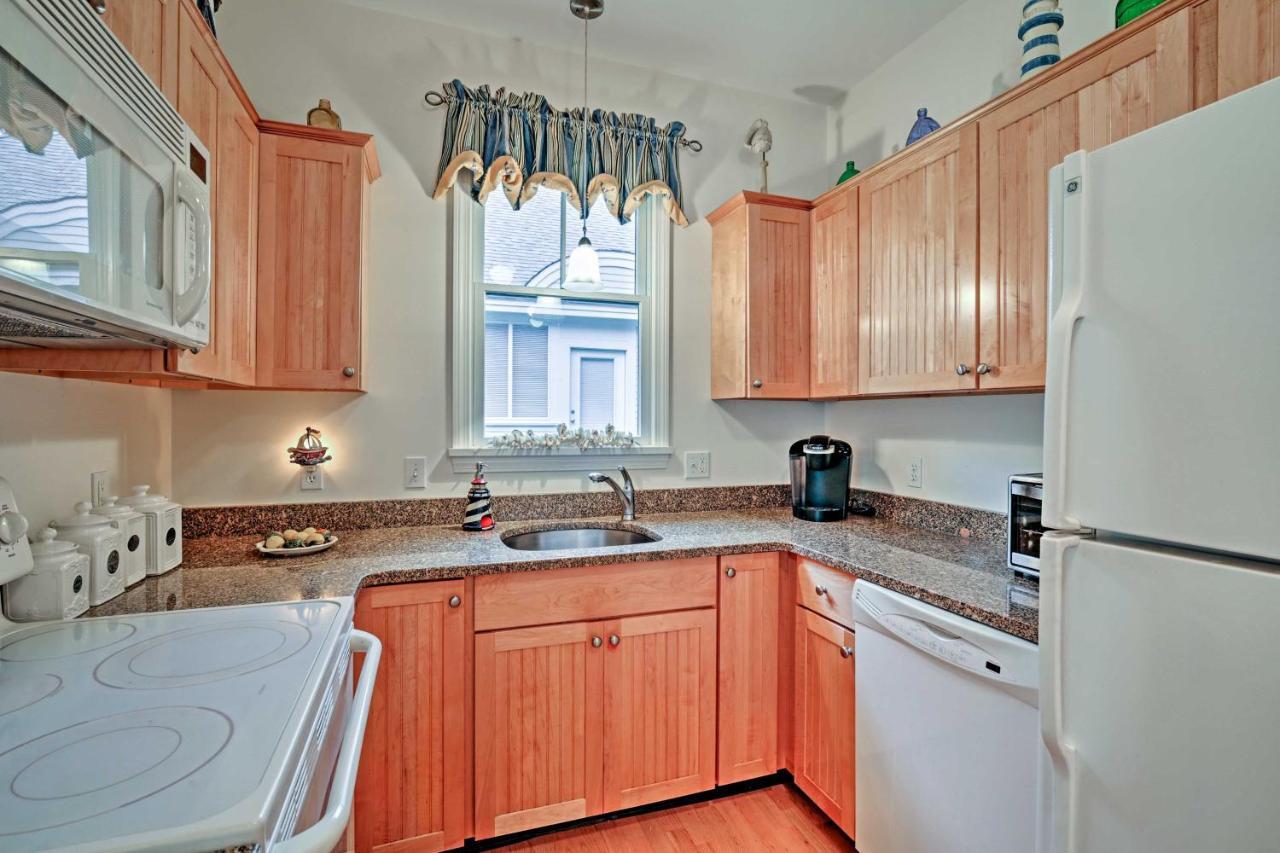 Coastal Wells Cottage With Access To Game Room And Gym Bagian luar foto